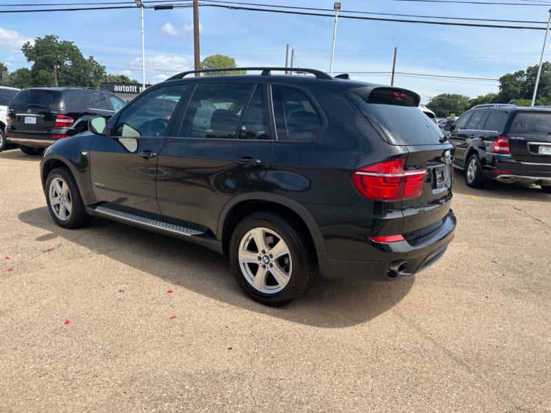 BMW X5 2011 price $10,795