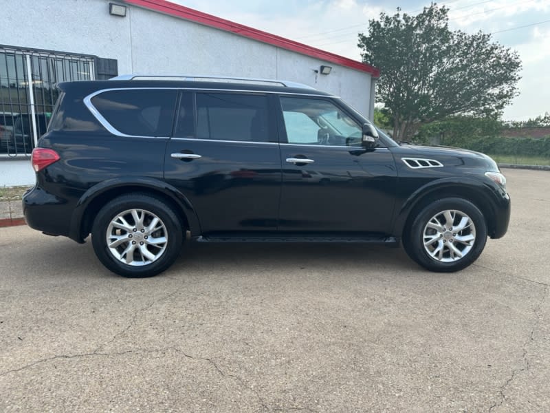 Infiniti QX56 2011 price $10,495