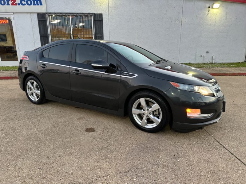 Chevrolet Volt 2014 price $6,795