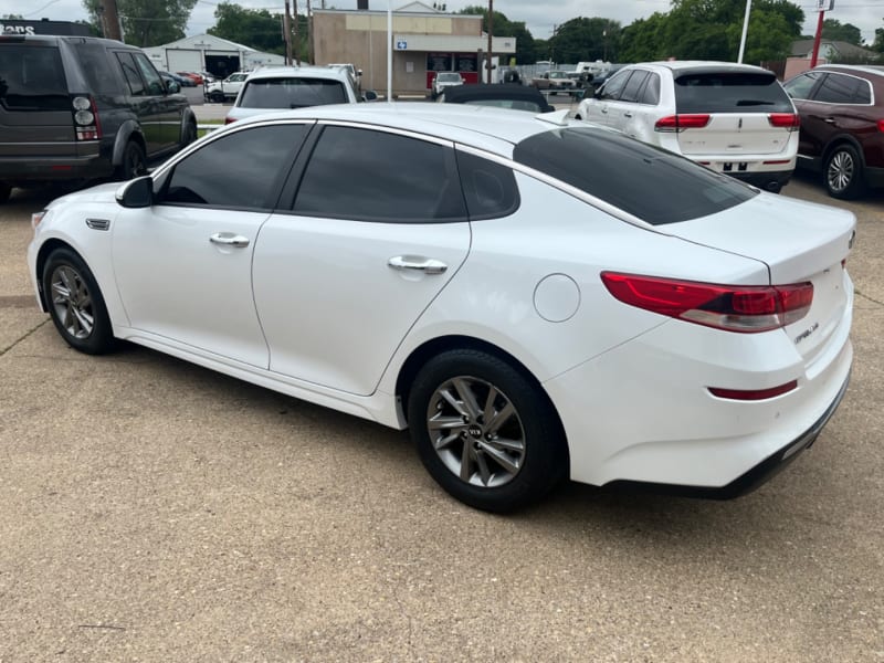 Kia Optima 2019 price $12,295