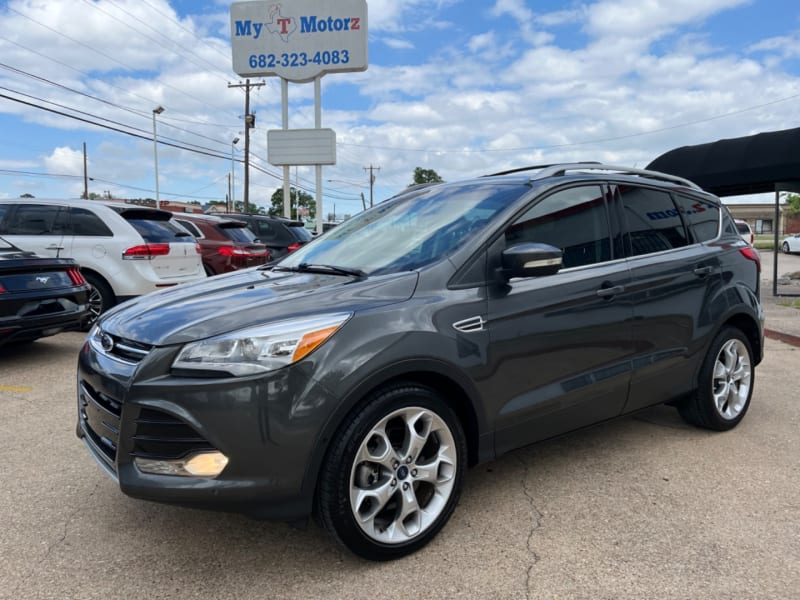 Ford Escape 2016 price $12,495