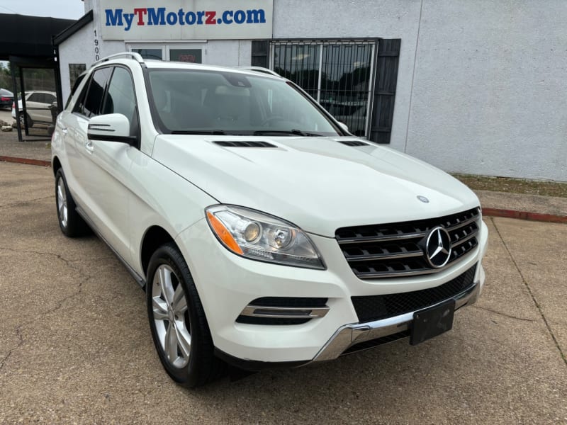 Mercedes-Benz M-Class 2013 price $13,795