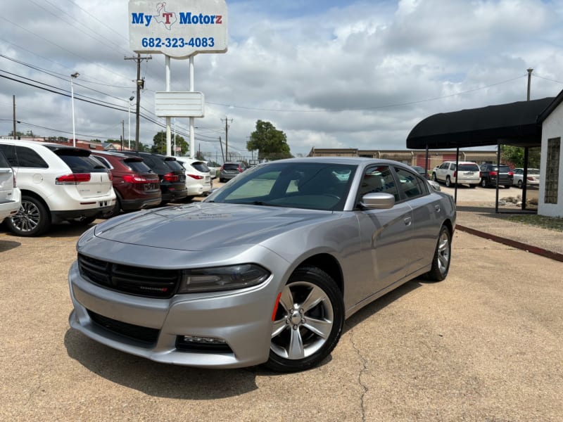 Dodge Charger 2016 price $13,995