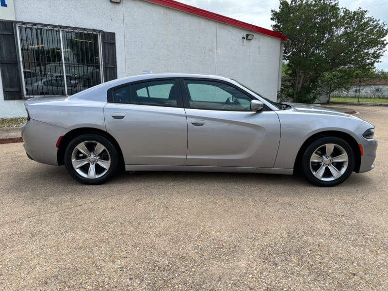 Dodge Charger 2016 price $13,995