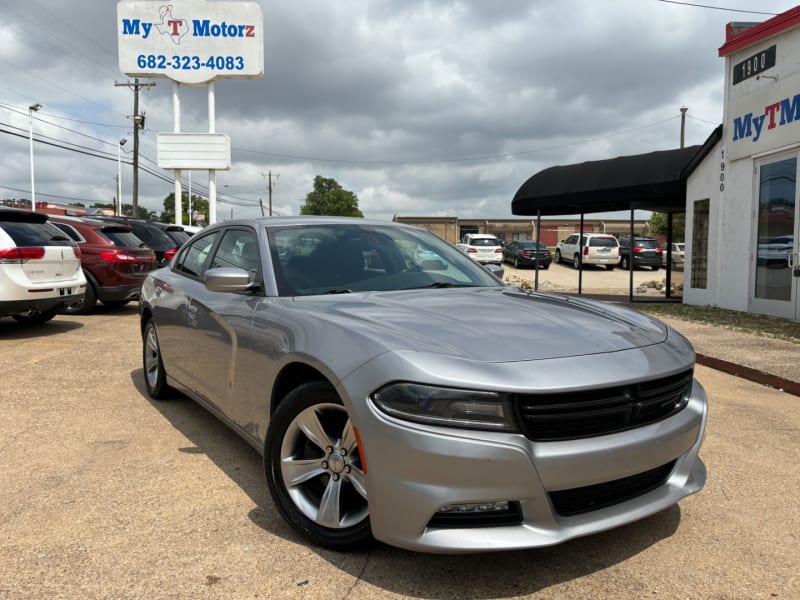 Dodge Charger 2016 price $13,995