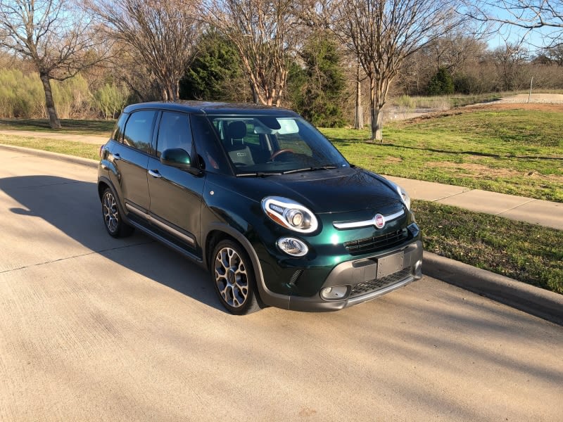 Fiat 500L 2014 price $9,950