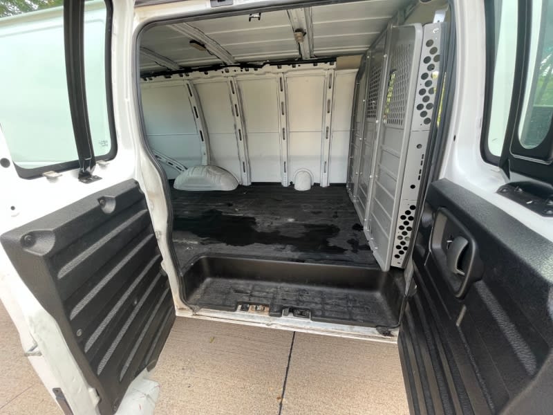 Chevrolet Express Cargo Van 2019 price $18,550