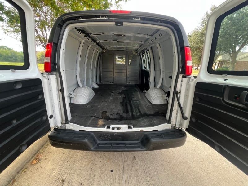 Chevrolet Express Cargo Van 2019 price $18,550