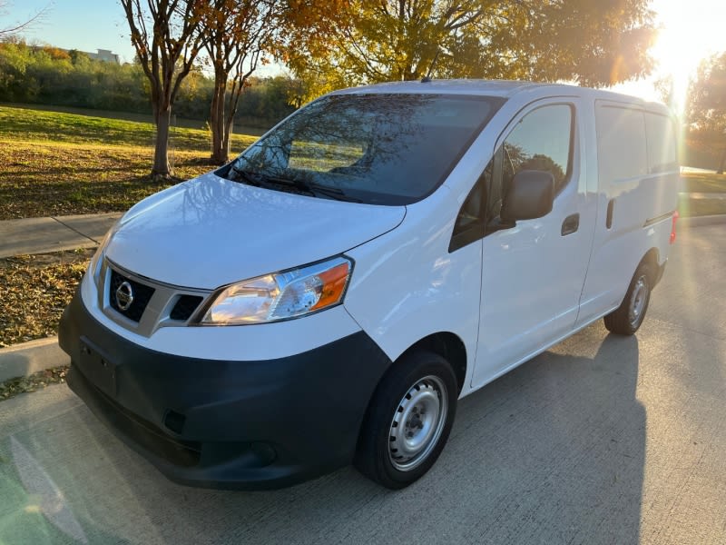 Nissan NV200 Compact Cargo 2017 price $9,850