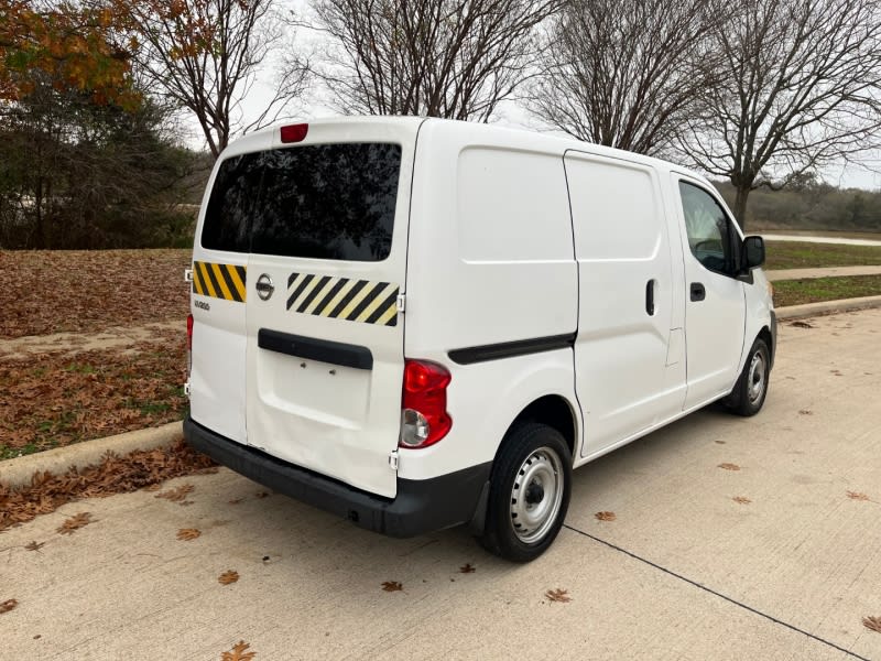 Nissan NV200 2013 price $8,450