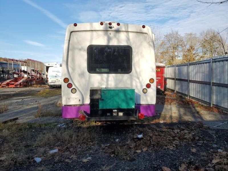 Chevrolet CC5500 BLOODMOBILE BUS 2009 price $16,900