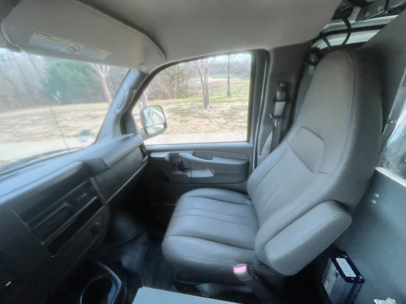 Chevrolet EXPRESS CARGO 2500 2012 price $17,950