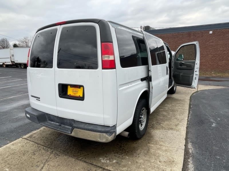 CHEVROLET EXPRESS G3500 2009 price $16,650