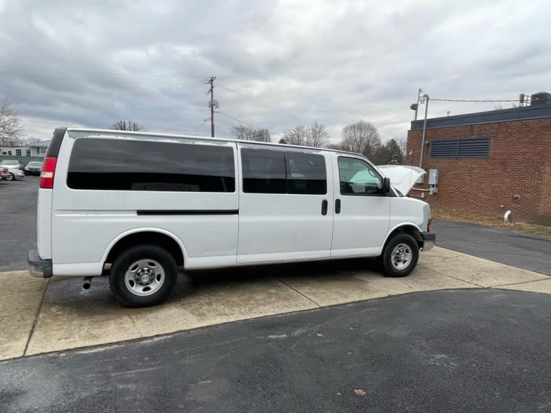 CHEVROLET EXPRESS G3500 2009 price $16,650