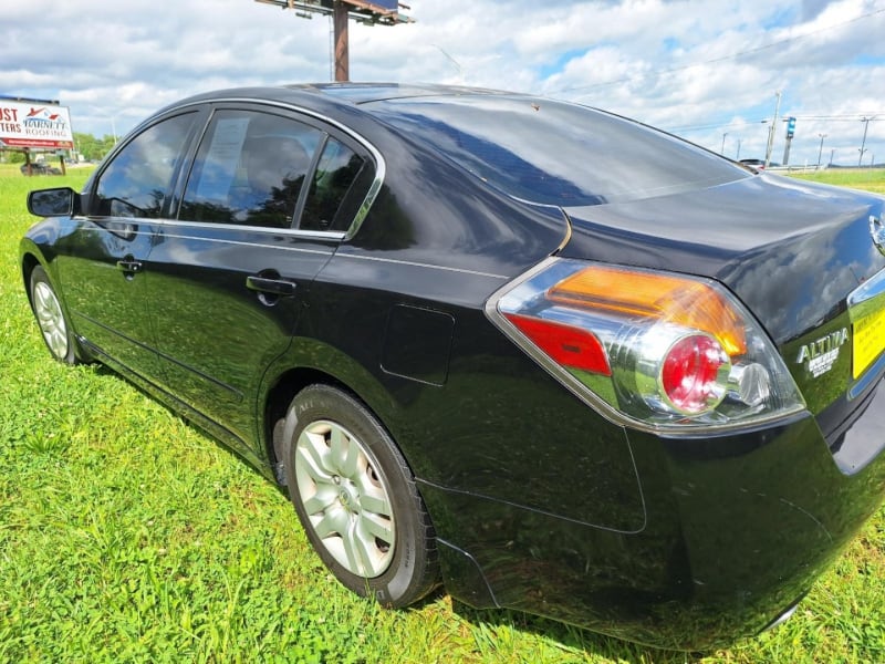 Nissan Altima 2011 price Call For Pricing