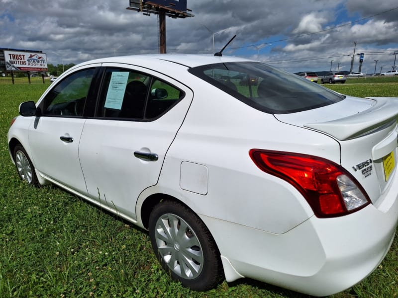 Nissan Versa 2014 price Call For Pricing