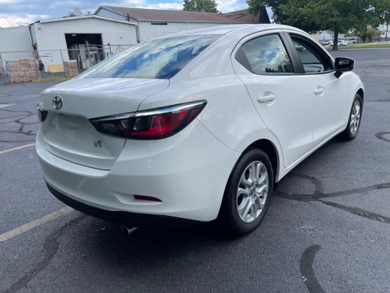 Toyota Yaris iA 2017 price $15,999