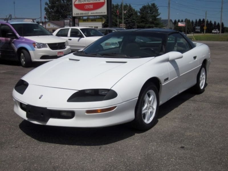 Chevrolet Camaro 1997 price $12,900