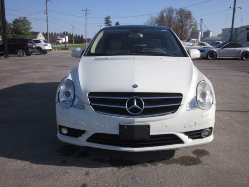 Mercedes-Benz R-Class 2010 price $8,978