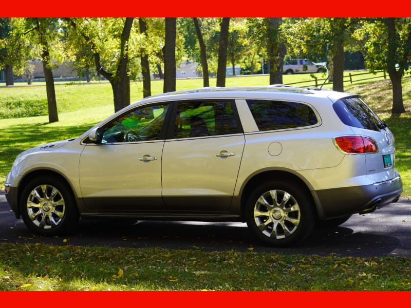 Buick Enclave 2012 price $9,999