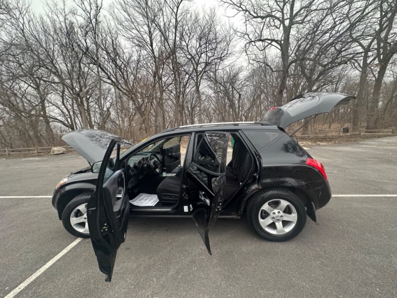 Nissan Murano 2003 price $3,499