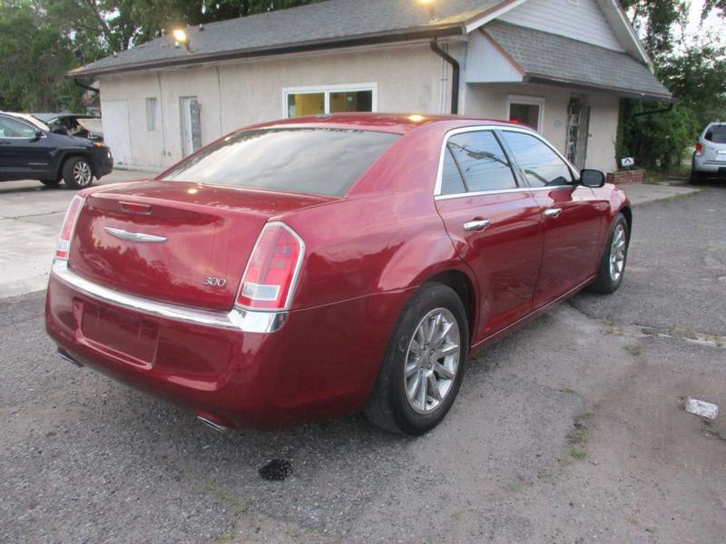 CHRYSLER 300 2012 price $11,995