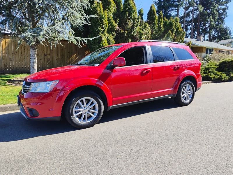 Dodge Journey 2013 price $5,995