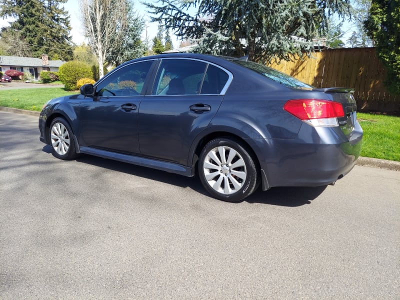 Subaru Legacy 2011 price $4,995