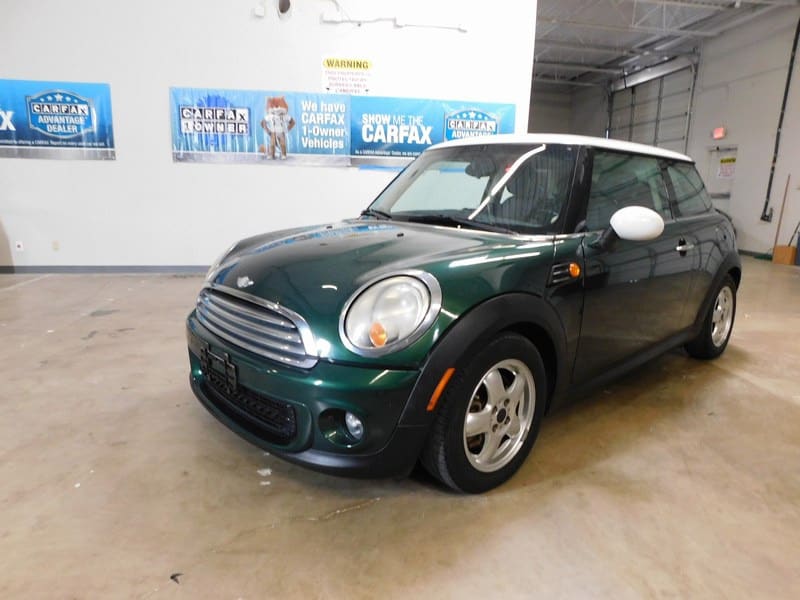 Mini Cooper Hardtop 2011 price $7,995