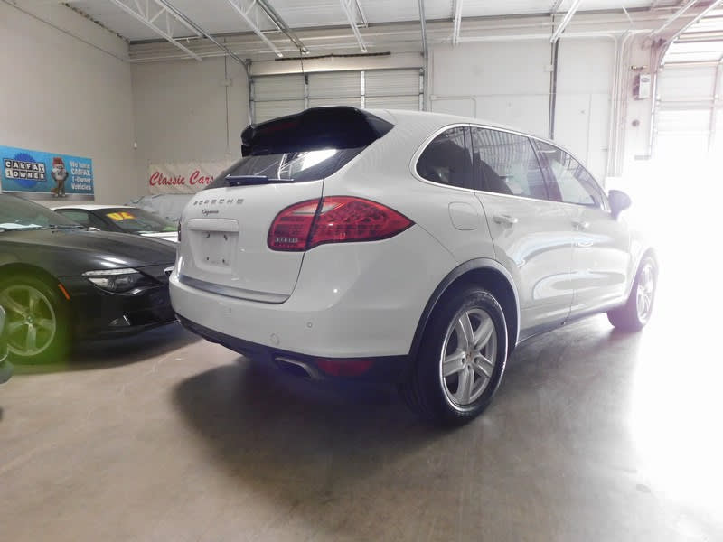 Porsche Cayenne 2012 price $14,995