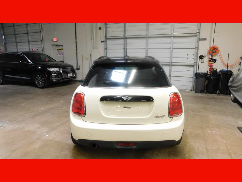 Mini Cooper Hardtop 4 Door 2016 price $10,995