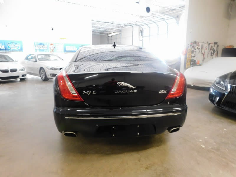 Jaguar XJ 2015 price $16,995