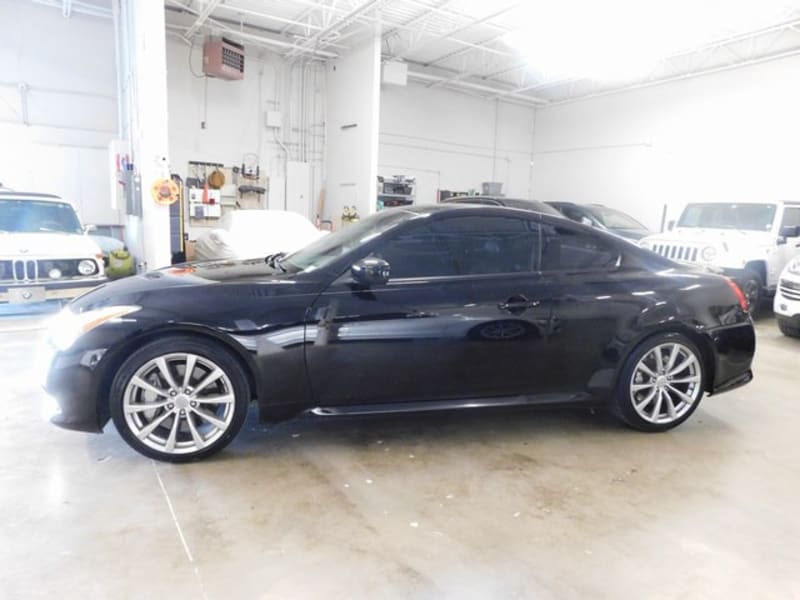 Infiniti G37 Coupe 2010 price $10,995