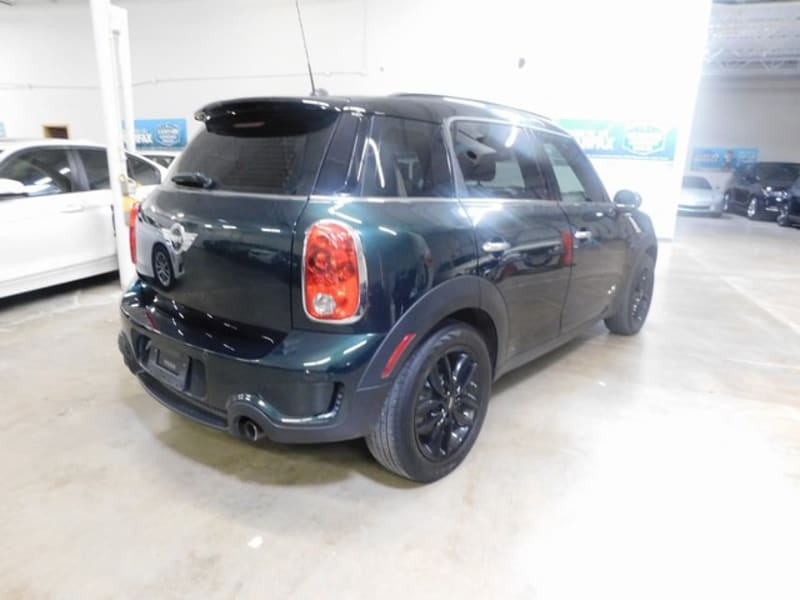 Mini Cooper Countryman 2012 price $13,995