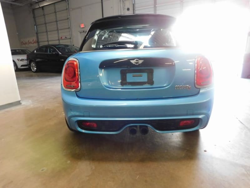 Mini Cooper Hardtop 4 Door 2015 price $8,995