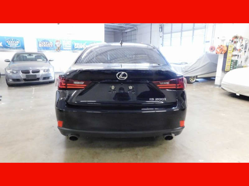 Lexus IS 200t 2016 price $18,495