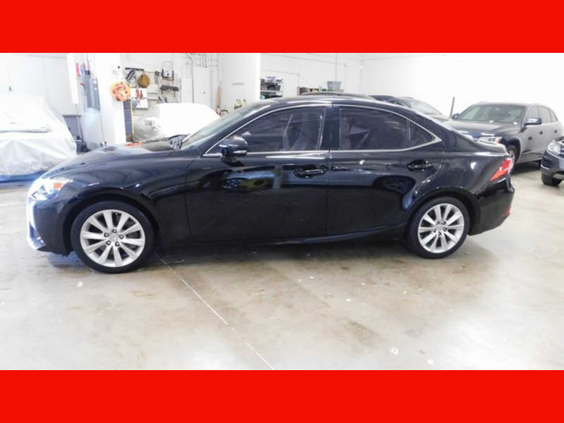 Lexus IS 200t 2016 price $18,495