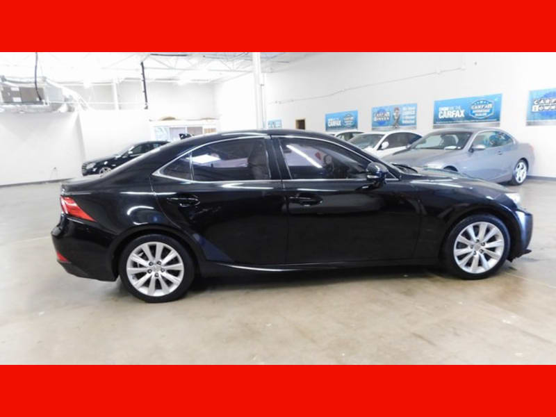 Lexus IS 200t 2016 price $18,495