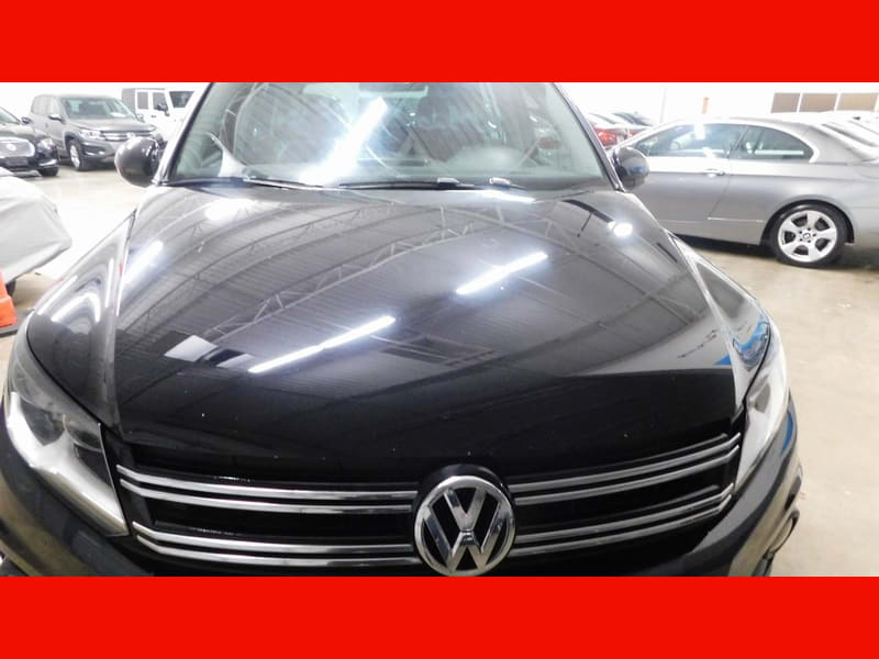 Volkswagen Tiguan 2012 price $9,995