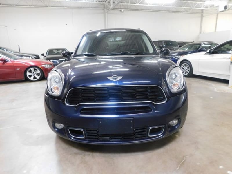 Mini Cooper Countryman 2012 price $10,995