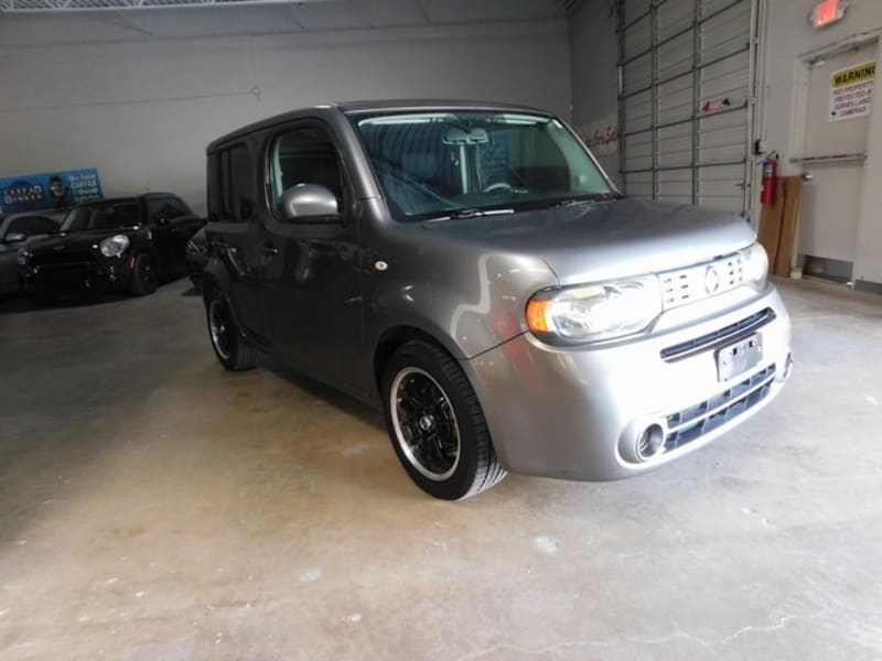 Nissan cube 2009 price $5,995