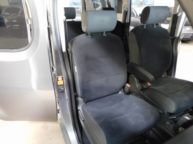 Nissan cube 2009 price $5,995