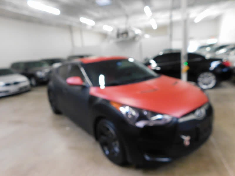 Hyundai Veloster 2014 price $9,995