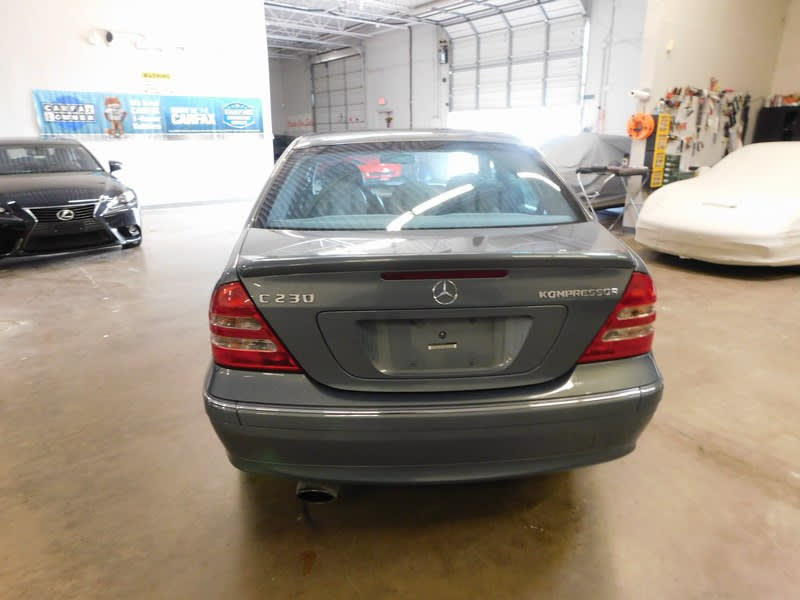 Mercedes-Benz C-Class 2004 price $7,995