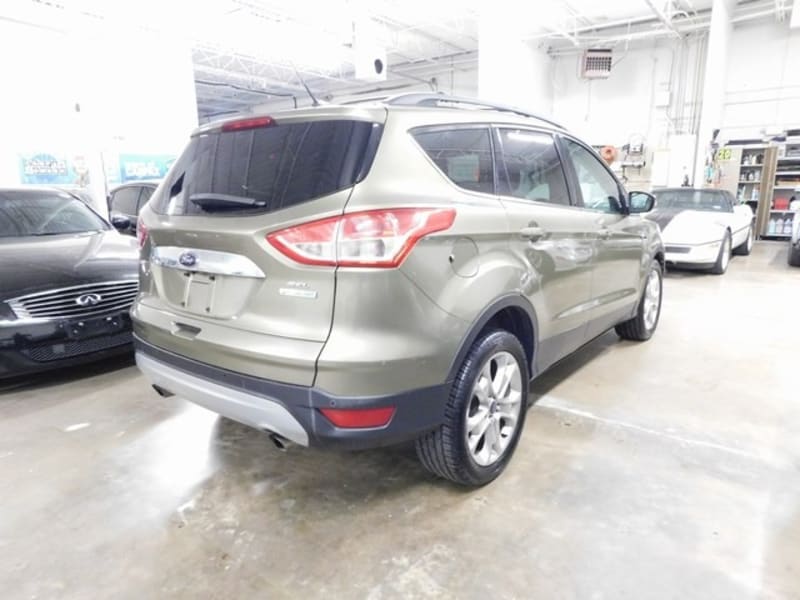 Ford Escape 2013 price $9,995