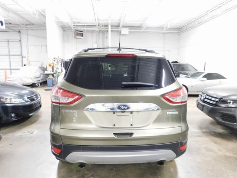 Ford Escape 2013 price $9,995