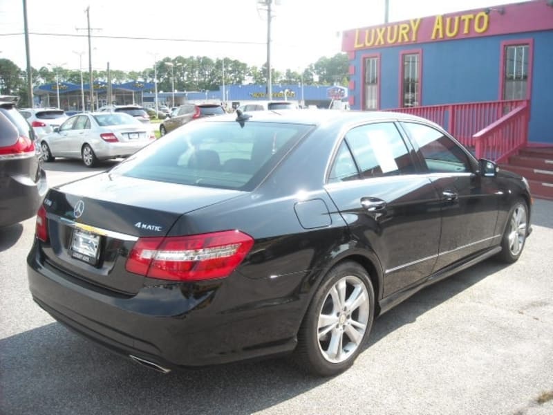 Mercedes-Benz E-Class 2013 price $10,900