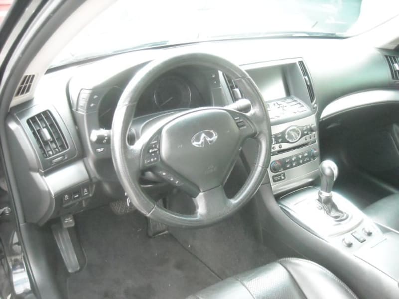 Infiniti G 37 2011 price $11,900