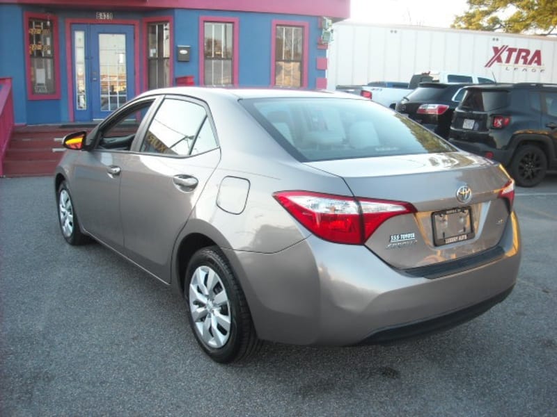 Toyota Corolla 2015 price $10,500