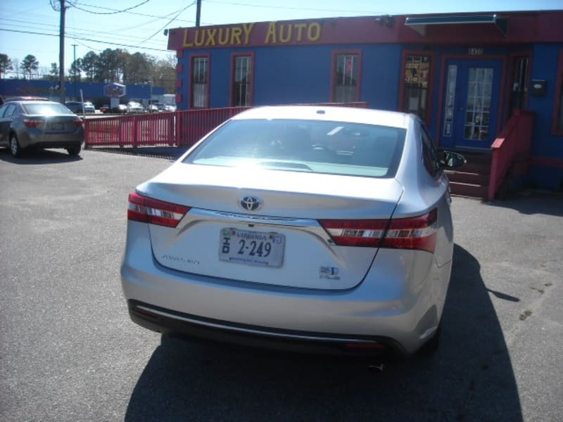 Toyota Avalon Hybrid 2013 price $12,900